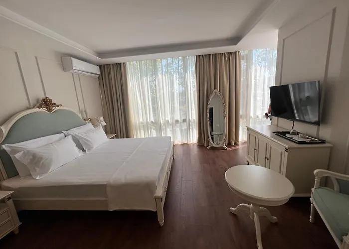 Sol Invictus Boutique Albania 4*