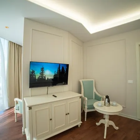 Sol Invictus Boutique Albania 4*
